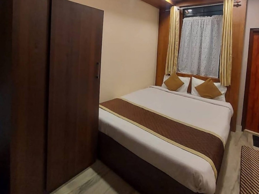 Double Room 2